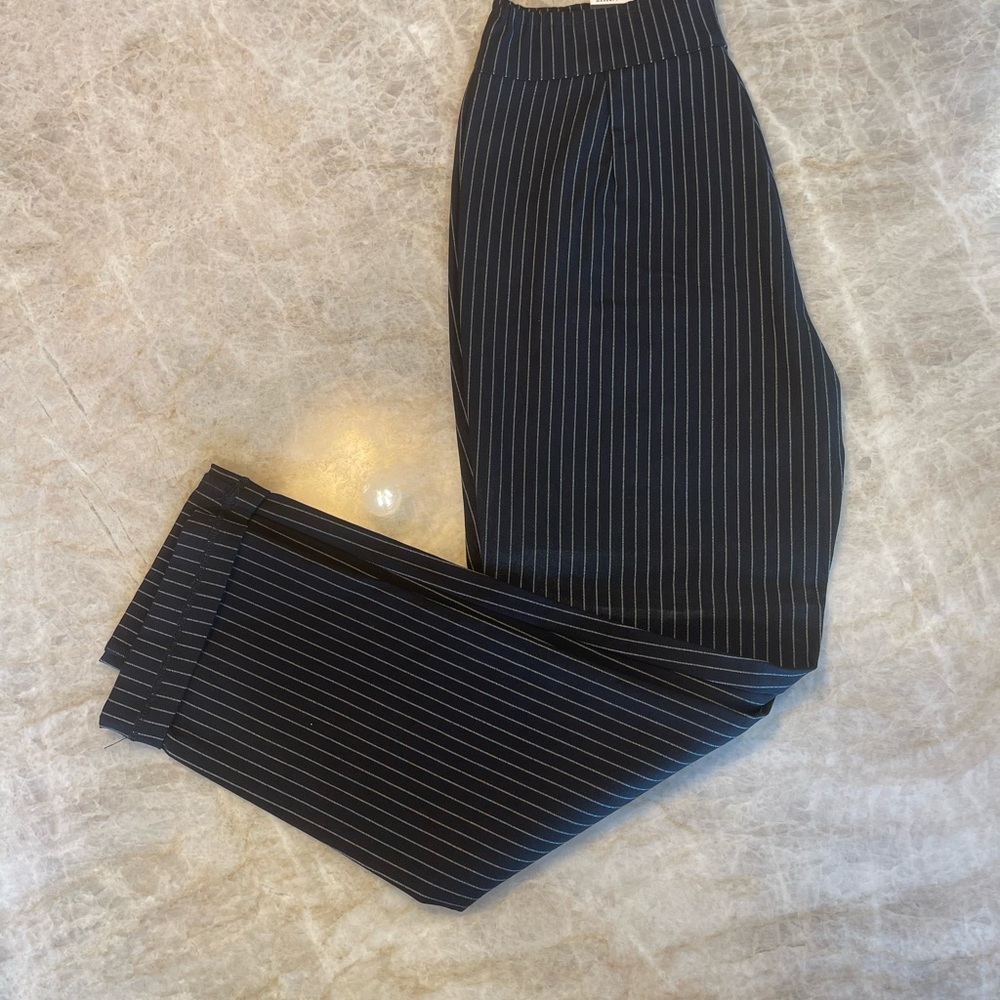 Women’s trousers